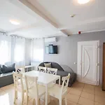 Apartment Riviera Apartmanhaz