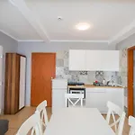 شقة Riviera Apartmanhaz شيوفوك