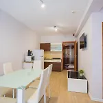 شقة Riviera Apartmanhaz *