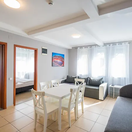 Riviera Apartmanhaz * Siófok