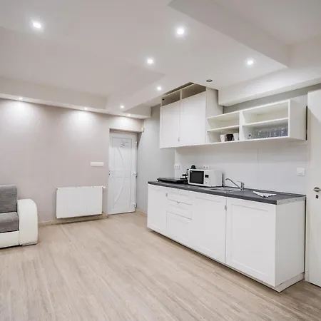 Riviera Apartmanhaz Siófok
