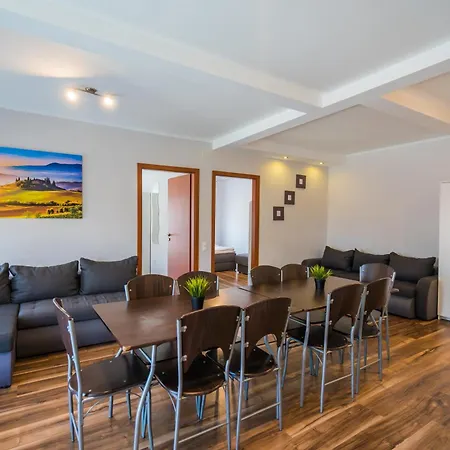 Riviera Apartmanhaz Lägenhet