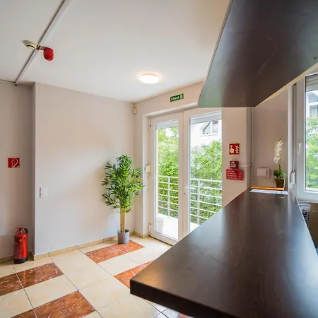 Riviera Apartmanhaz