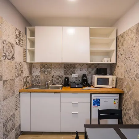 Riviera Apartmanhaz Siófok