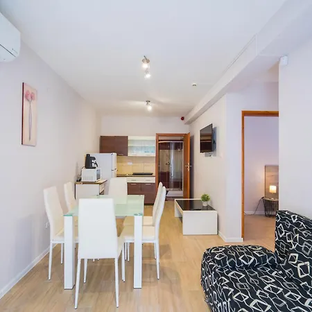 Riviera Apartmanhaz Lägenhet