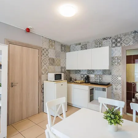 Riviera Apartmanhaz * Siófok