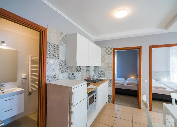 アパート Riviera Apartmanhaz