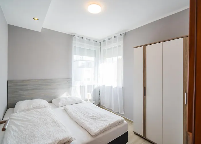 Riviera Apartmanhaz アパート