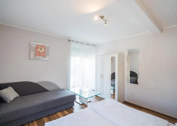 アパート Riviera Apartmanhaz シオーフォク