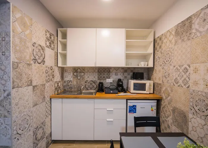 Riviera Apartmanhaz シオーフォク