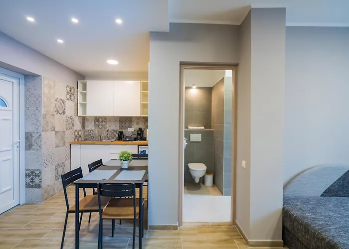 アパート Riviera Apartmanhaz