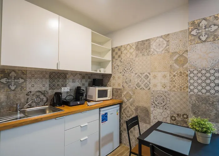 アパート Riviera Apartmanhaz *