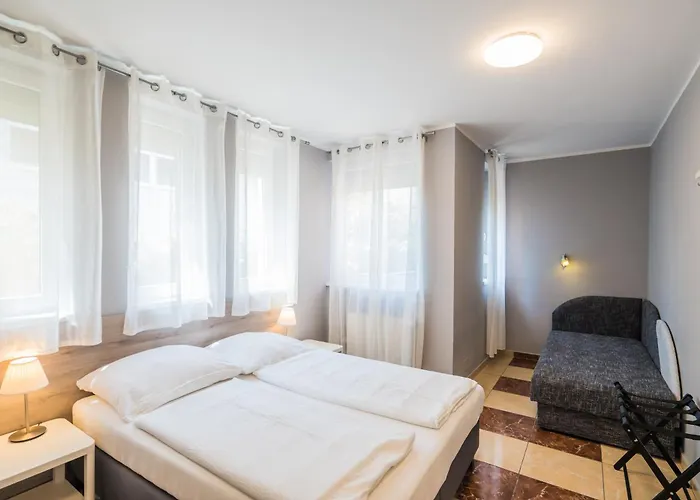 Riviera Apartmanhaz Apartment *