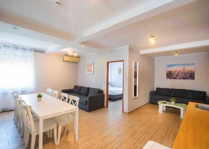 Apartment Riviera Apartmanhaz Siofok