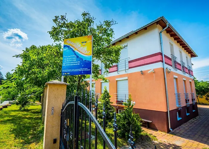 Riviera Apartmanhaz シオーフォク